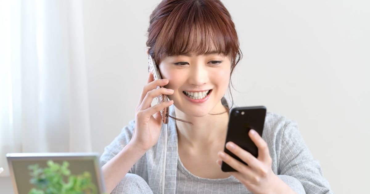 スマホ2台持ちがおすすめの人は?使いわけの実態やメリット・デメリット、活用法などを解説