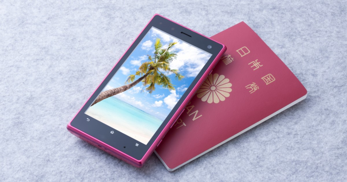 海外旅行でスマホを使う4つの方法！設定方法や選び方、注意点を紹介