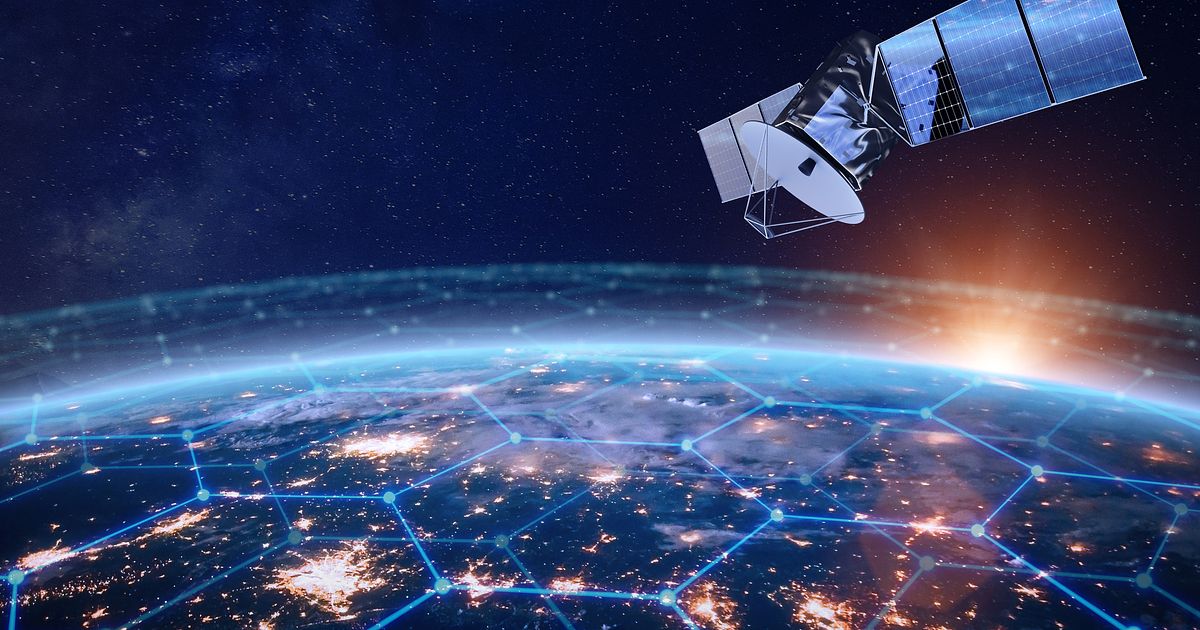 衛星通信とは?スマホのダイレクト通信で実現できることもわかりやすく解説