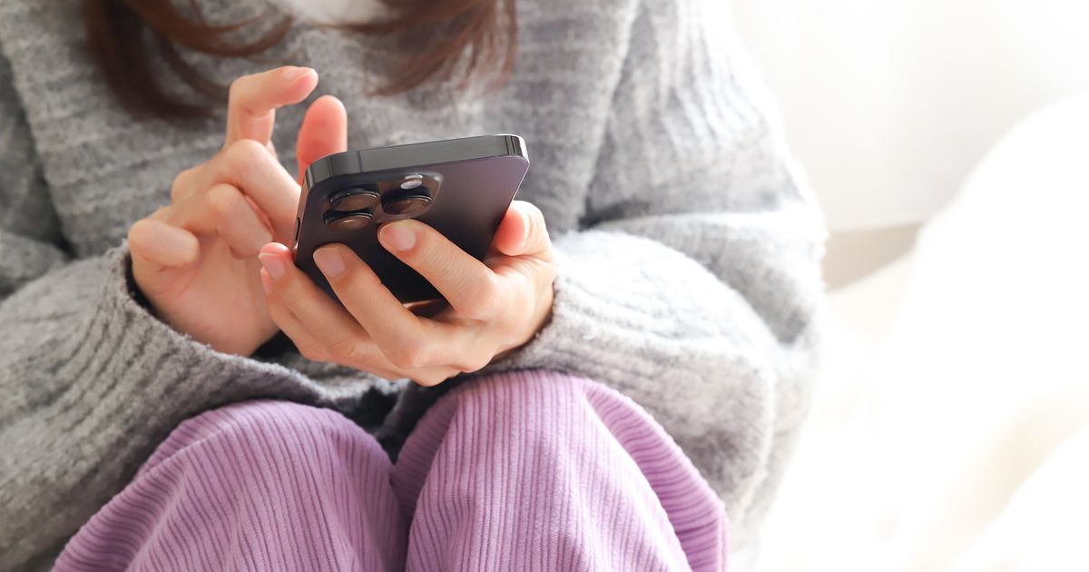 一人暮らしの通信費の平均は？スマホ代を安く抑える節約方法も紹介！