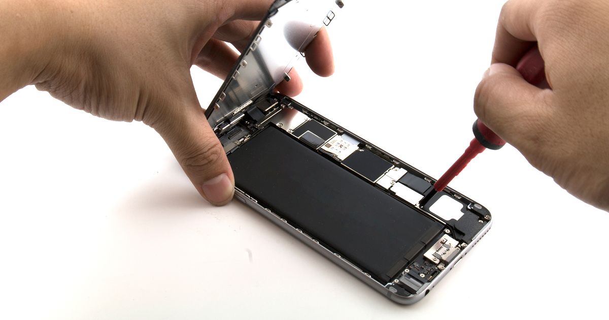 iPhoneのバッテリー交換は意味がない？タイミングや劣化の症状を解説