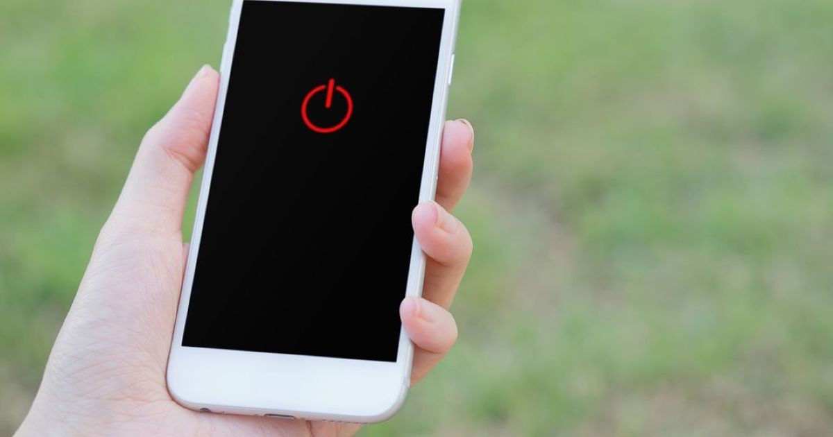 iPhoneで急に電源が落ちる原因は？すぐできる対処法・予防法を紹介
