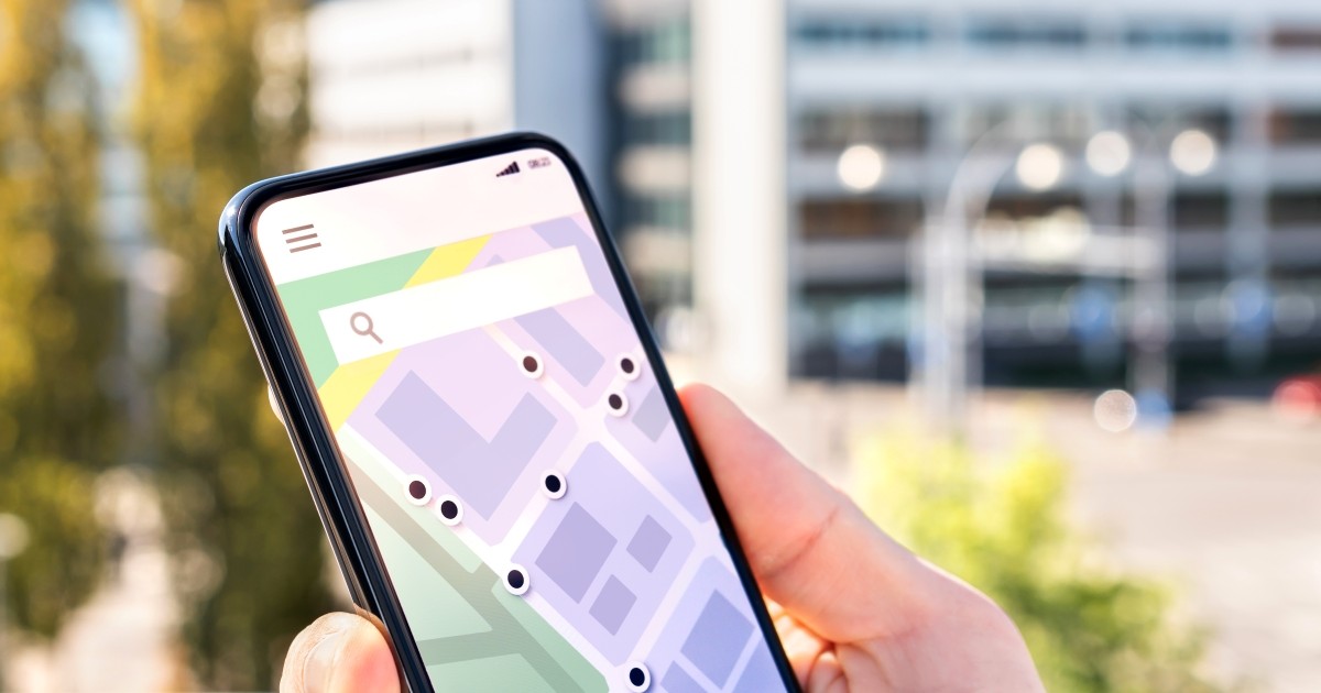 位置情報を共有する方法は？iPhone・Android™スマホでの操作手順を解説